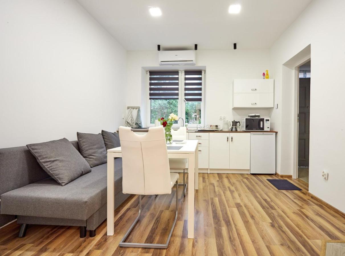 Apartamenty Domek Na Roztoczu Horyniec Esterno foto