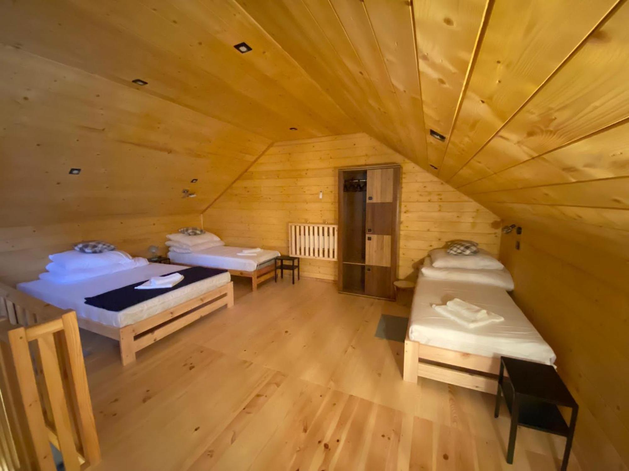 Apartamenty Domek Na Roztoczu Horyniec Esterno foto